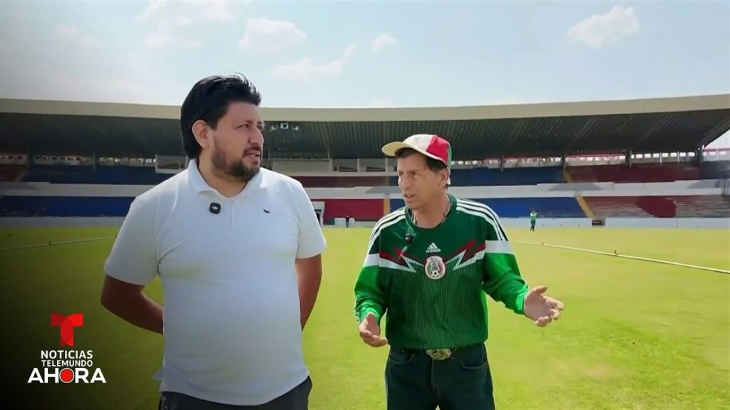 Padre e hijo atesoran sus recuerdos de la inauguración del Mundial México 86 | Noticias Telemundo
