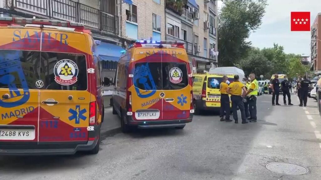 Muere un trabajador en Leganés al caer desde diez metros cuando reparaba una cubierta