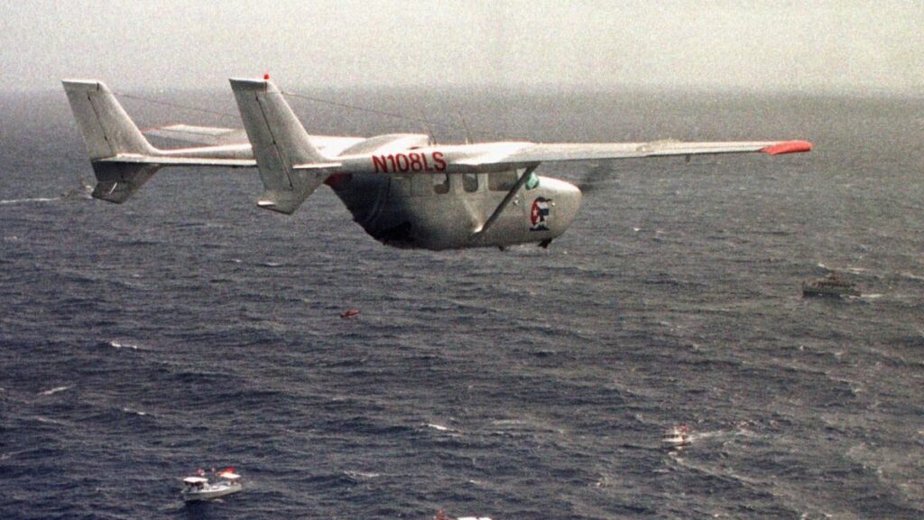 EE.UU. imputará a Raúl Castro por dos avionetas derribadas por Cuba en la crisis de los balseros