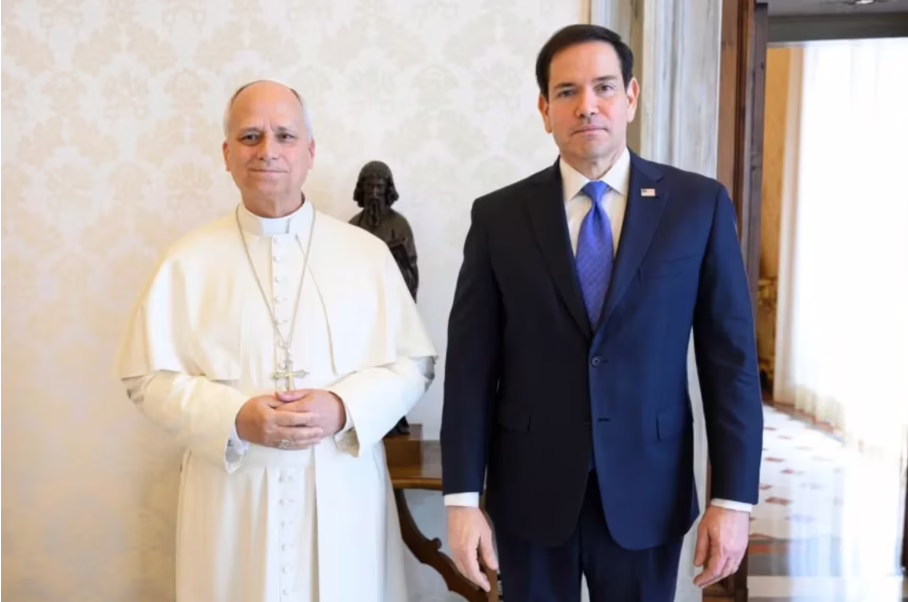 El papa León XIV se reúne con Rubio tras semanas de tensiones con Trump