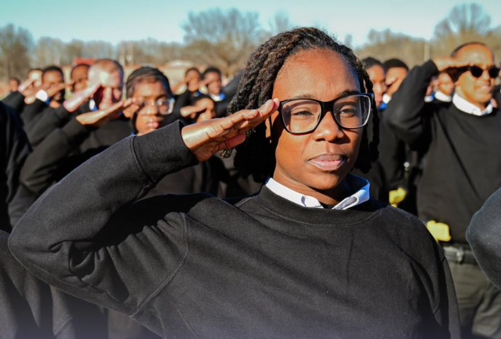 Memphis suma nuevos oficiales tras la mayor graduación policial en 10 años