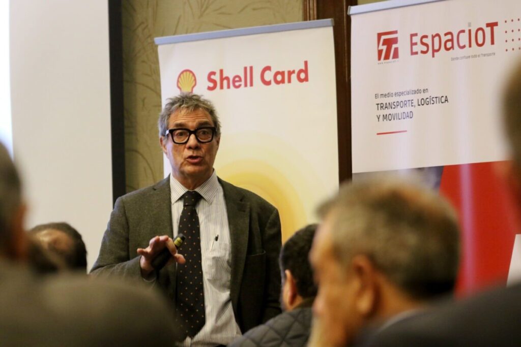 Economista José Tomás Izquierdo anticipa un 2026 complejo, pero proyecta recuperación económica hacia 2027 – EspacioT