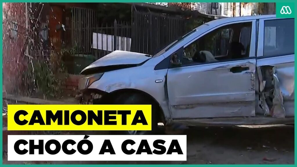 Impactante choque en Puente Alto: Camioneta impactó contra una casa