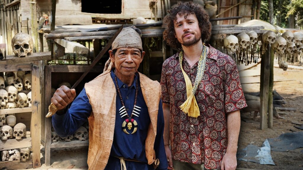 48 horas con la tribu “corta-cabezas” de Indonesia | ¿Cómo viven? 💀🇮🇩