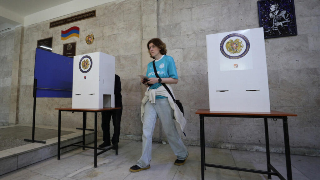 Armenia se juega en las urnas su giro hacia Occidente y su relación con Rusia