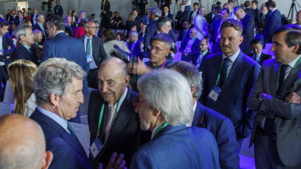 La oferta de Feijóo a Junts y PNV para desbancar a Sánchez queda en punto muerto