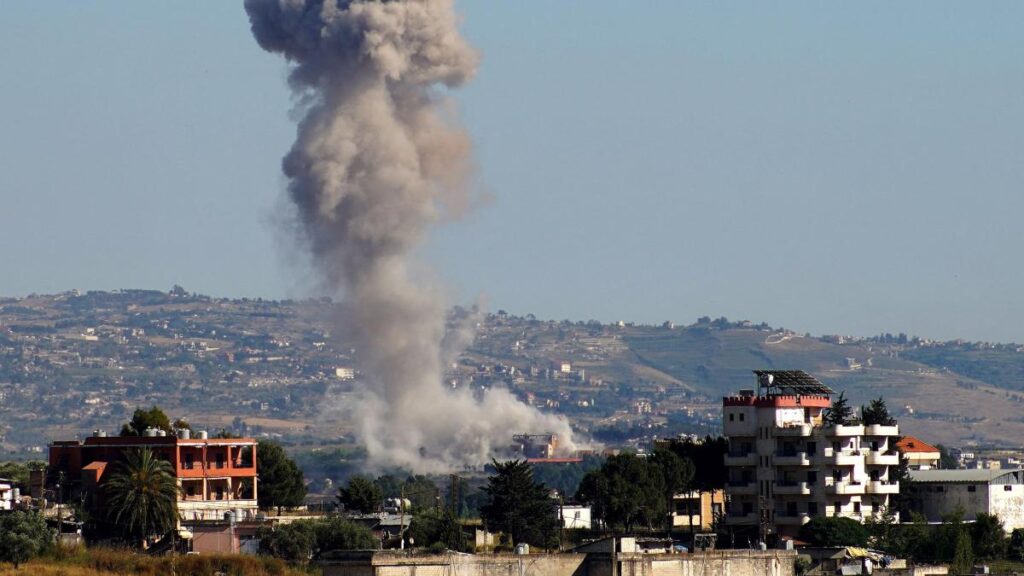 Israel confirma haber matado por error a dos oficiales y un soldado libanés