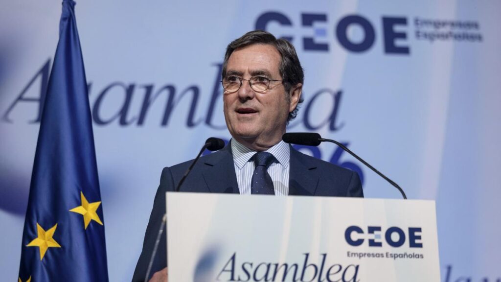 Garamendi acusa a Díaz de injerencia y “asfixia normativa”