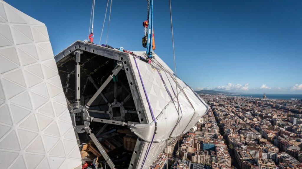 Loctite EA 9497, el ingrediente invisible que engancha la Sagrada Família