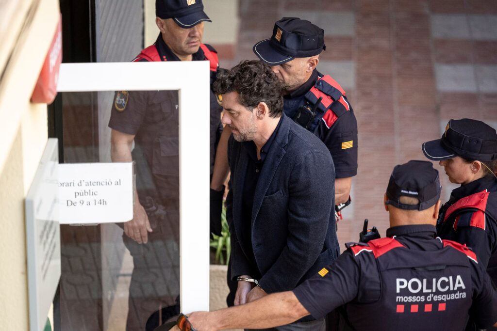La jueza llama a declarar como testigos a la terapeuta, las hermanas de Jonathan Andic y un excursionista que le auxilió