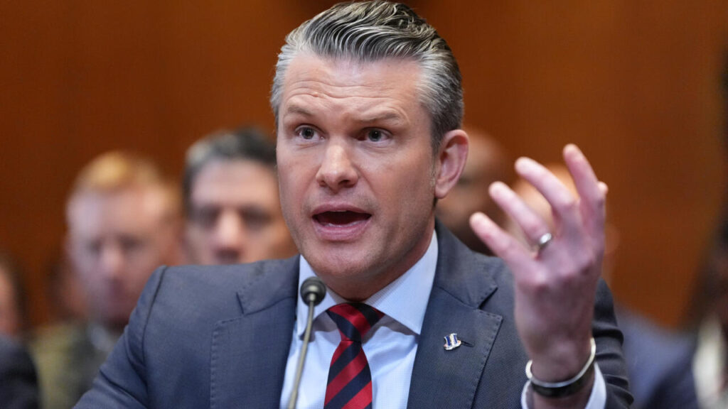 Hegseth a Cuba: adquirir armas contra EE. UU. desataría una confrontación “que no podrían soportar”